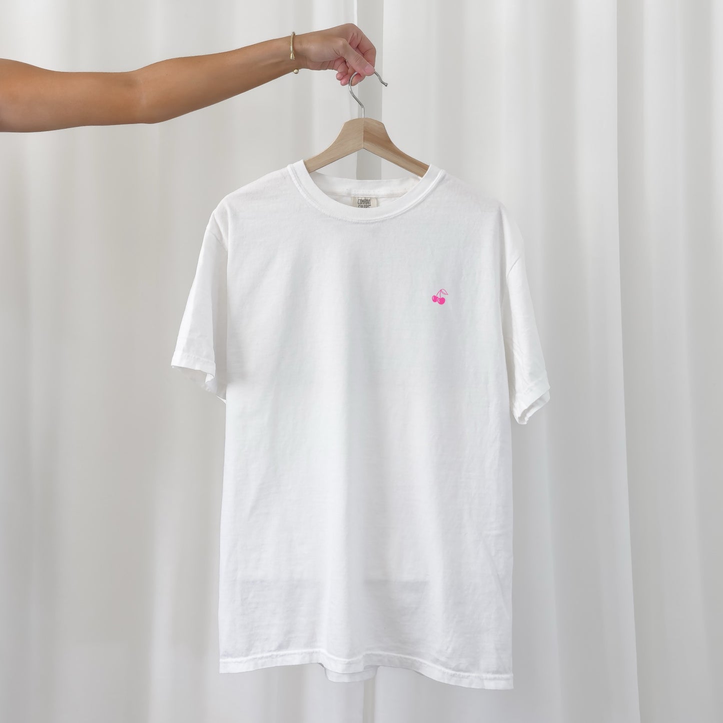 Fix & Fertiges Set „Mini Kirschen“ – 12 kleine Kirschen zum Aufbügeln. Ideal für T-Shirts, Taschen, Kissen und kreative Sommerprojekte.