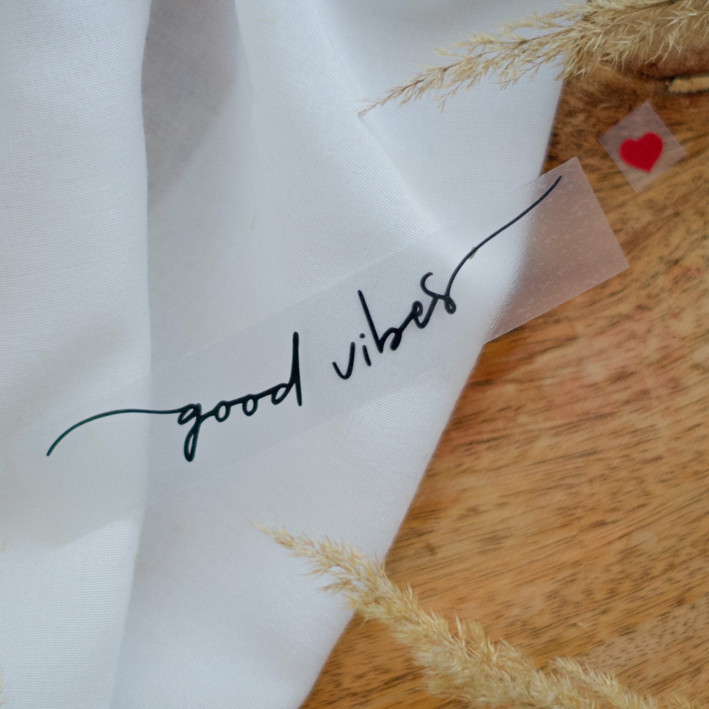 Iron-on patch - "Good Vibes" / lettering for neck cuffs