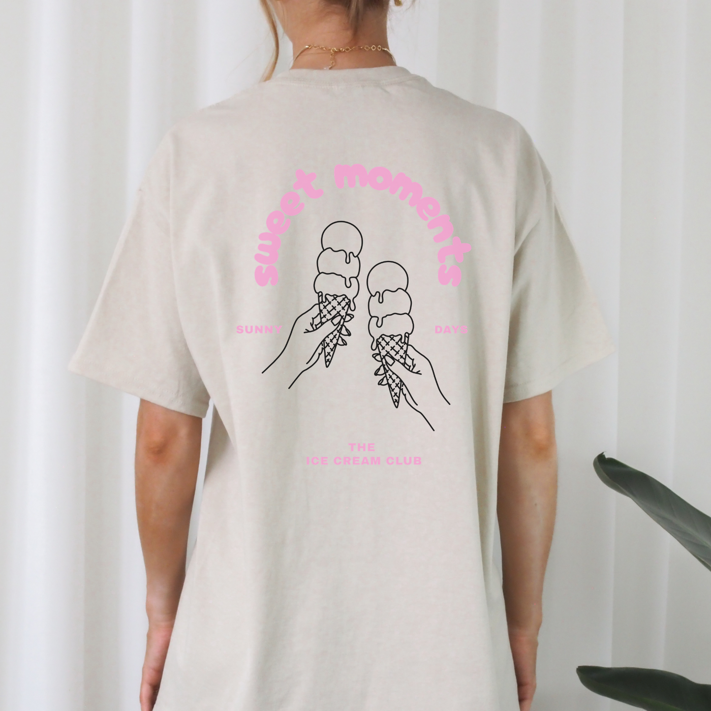 Plotterdatei „Sweet Moments“ mit zwei Eiswaffeln im Line-Art-Stil sowie Front- & Backprint für sommerliche Shirts, SVG DXF PNG