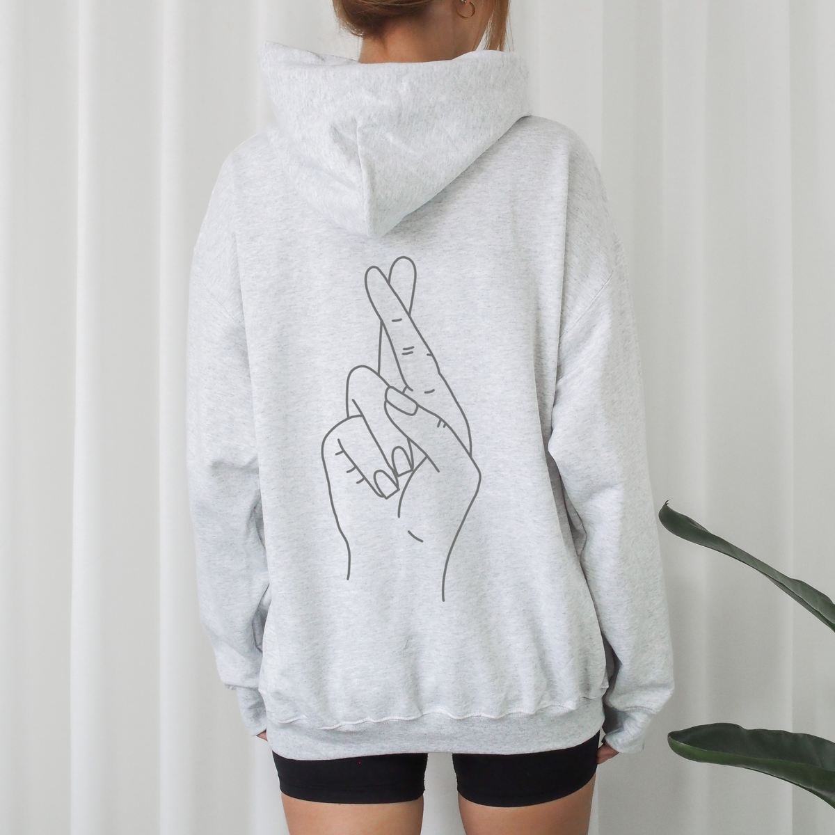 crossed-fingers