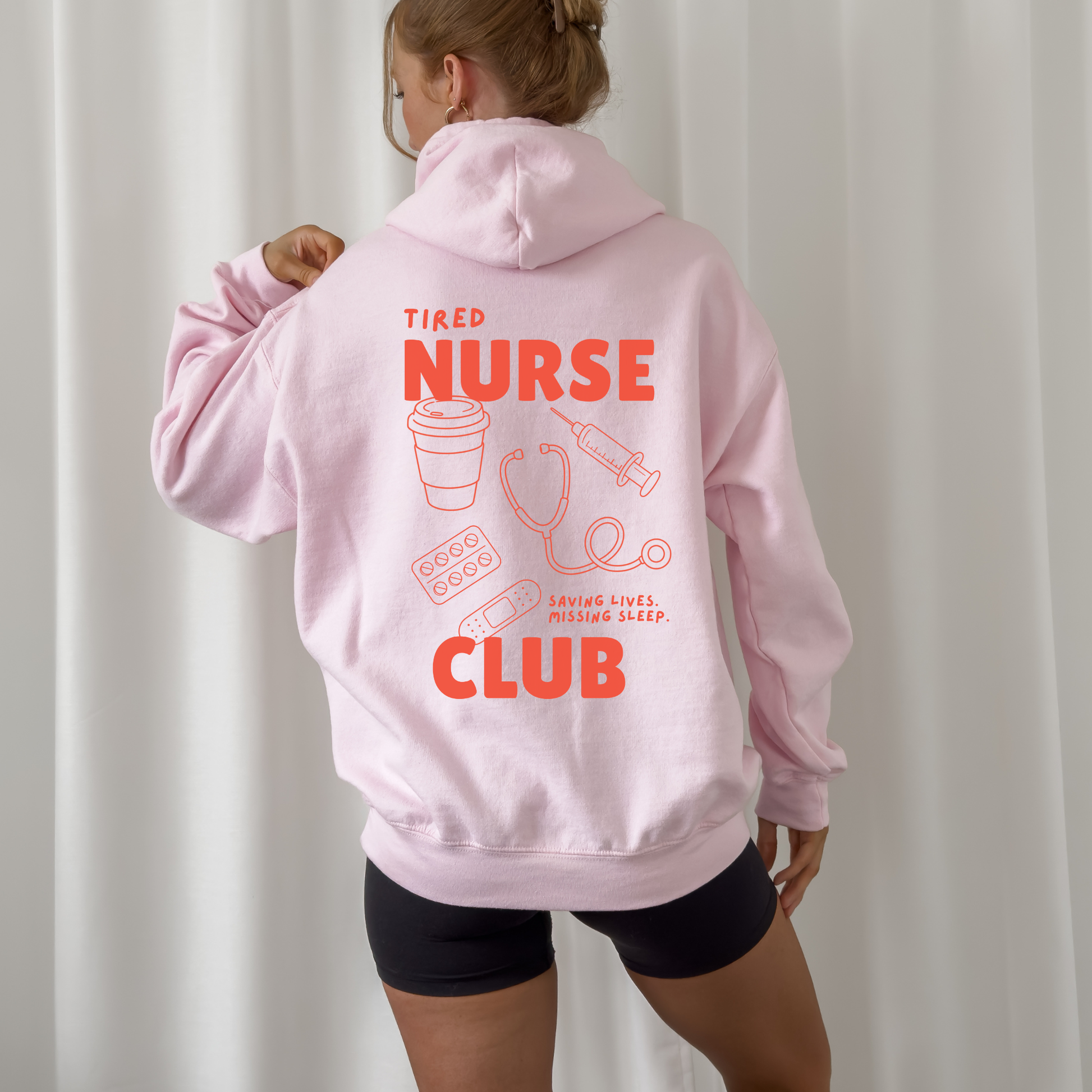 Tired Nurse Club Plotterdatei SVG für Krankenschwestern und Pflegekräfte mit Stethoskop, Kaffee und Saving Lives Missing Sleep als Backprint