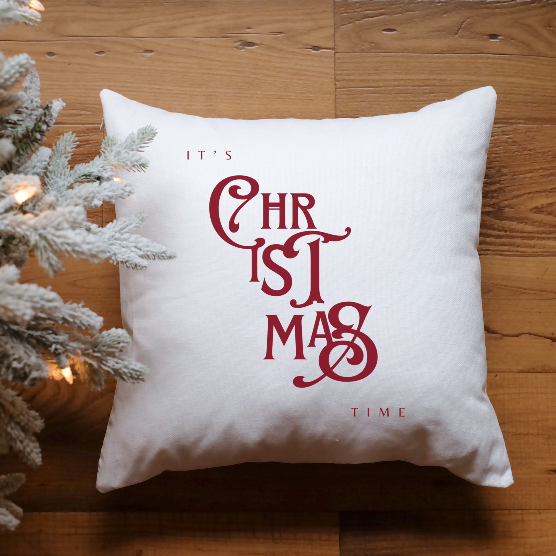 Plotterdatei It’s Christmas Time – plakativer Weihnachts-Spruch mit großem CHRISTMAS Typo, perfekt für Sweater, Hoodies & festliche DIY-Projekte.