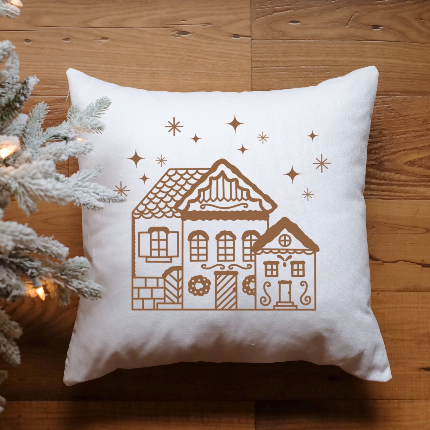 Weihnachtshaus Plotterdatei SVG mit verschneitem Haus und winterlichen Details für Weihnachtsdeko und kreative DIY Projekte