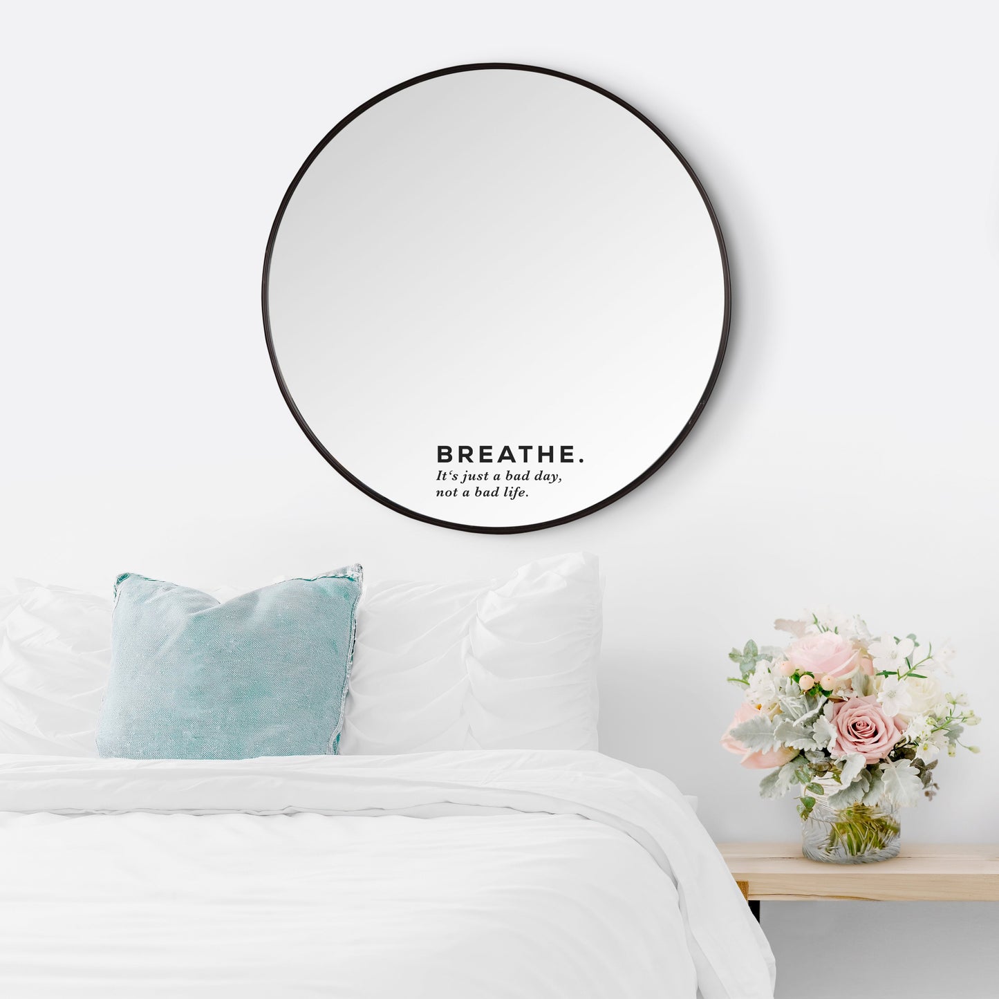 8 digitale Plotterdateien mit minimalistischen Affirmationen und Selbstliebe-Sprüchen – ideal für Shirts, Spiegel, Journals oder DIY-Geschenke.