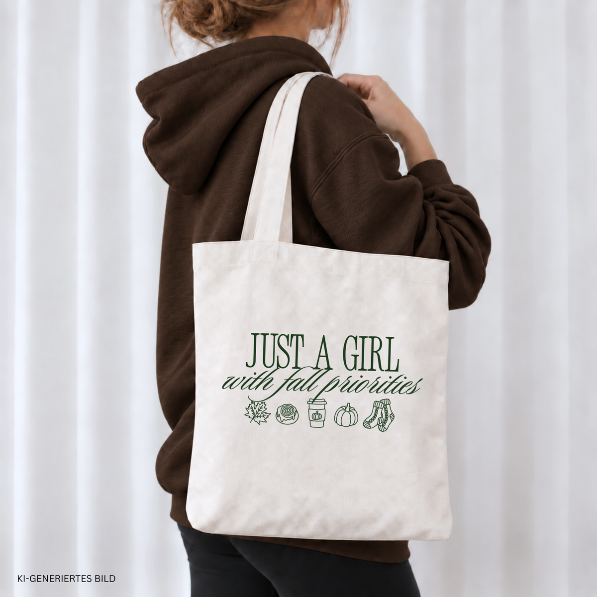 Plotterdatei Just a Girl with Fall Priorities mit Herbstsymbolen wie Kürbis, Pumpkin Spice Getränk, Zimtschnecke, Blatt und cozy Socken