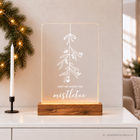 Plotterdatei SVG Mistelzweig Weihnachten – minimalistisches Line Art Mistletoe Motiv. Perfekt für Fensterbilder, Karten, Shirts & winterliche Deko.