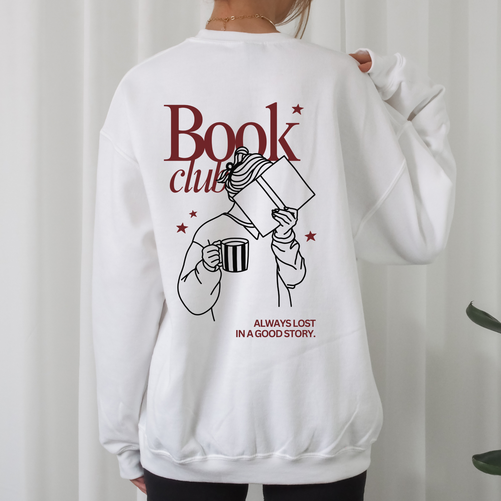 Plotterdatei „Book Club – Always Lost in a Good Story“ mit modernem Schriftzug und Sternen für Bücherfans und Leseratten, SVG DXF PNG
